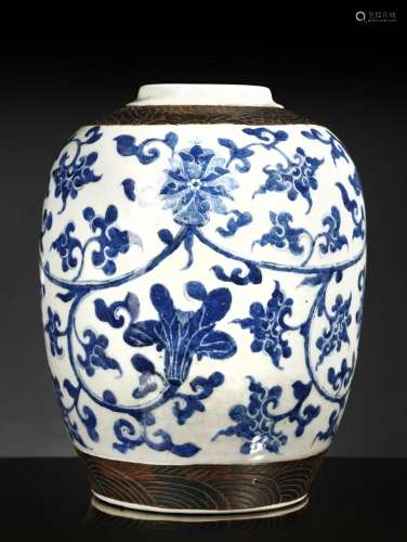 Arte Cinese A blue and white porcelain vase painted