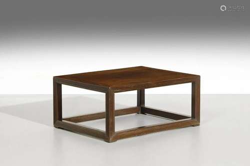 Arte Cinese A small hardwood table China, Qing