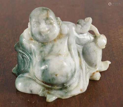 CHINESE LATE QING JADE BUDDHA