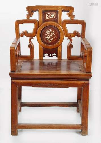 PAIR OF 19TH-CENTURY CHINESE CEREMONIAL CHAIRS