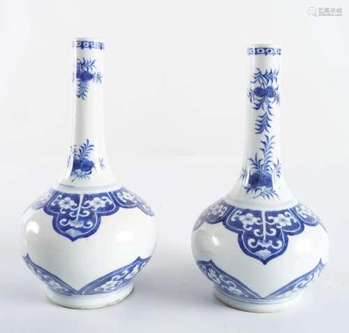 PAIR OF KANGXI BLUE AND WHITE VASES