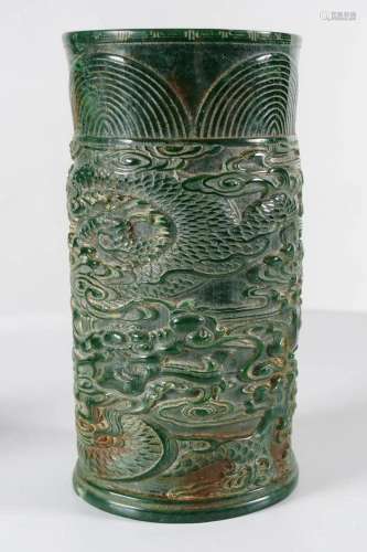 CHINESE QING CARVED GREEN STONE BRUSH POT