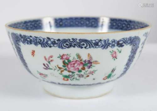 18TH-CENTURY CHINESE FAMILLE ROSE BOWL