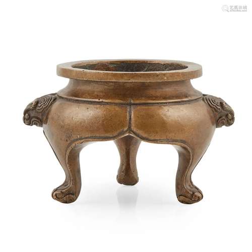 BRONZE TRIPOD CENSER XUANDE MARK