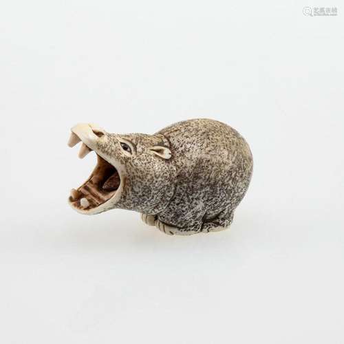 Netsuke, Japan um 1900, Nilpferd