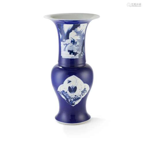 BLUE AND WHITE YEN YEN VASE QING DYNASTY, 19TH CENTURY