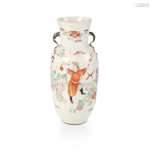 FAMILLE ROSE HANDLED VASE QING DYNASTY, 19TH CENTURY