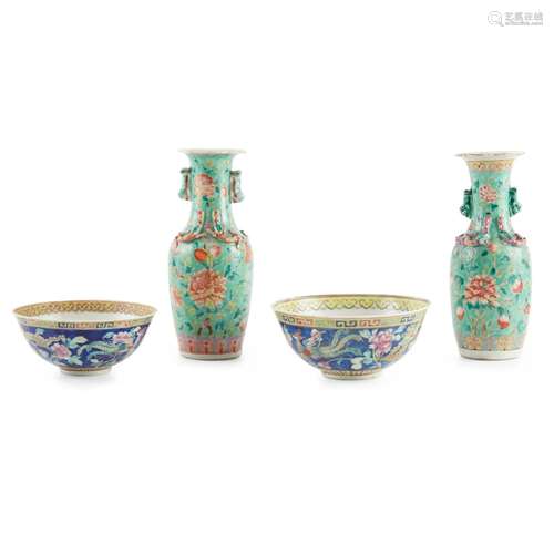 GROUP OF FOUR STRAITS-CHINESE FAMILLE ROSE WARES LATE