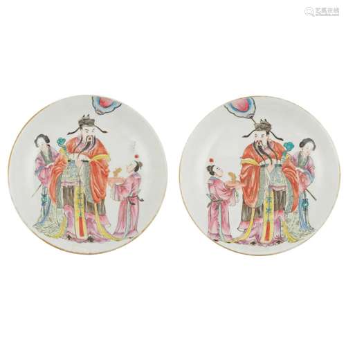 PAIR OF FAMILLE ROSE PLATES QIANLONG MARK BUT LATER