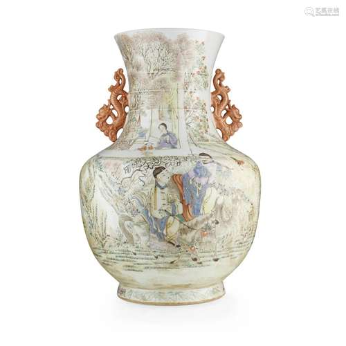 LARGE BOTTLE 'HORSE' VASE QING DYNASTY, 19TH CENTU...