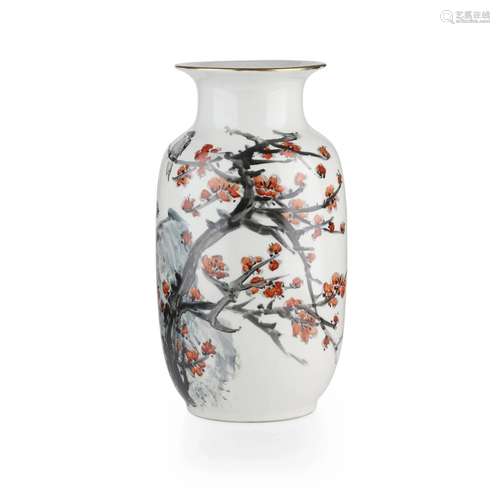 FAMILLE ROSE 'MAGPIE AND PLUM' VASE DATED TO 1986A...