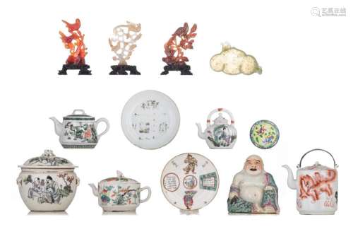 A collection of Chinese famille rose porcelain ware and curi...