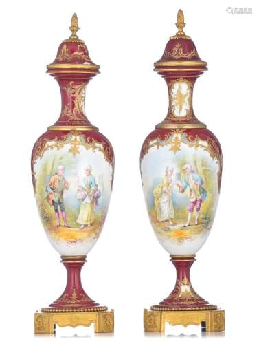 A pair of Sèvres type vases and covers, H 45,5 cm