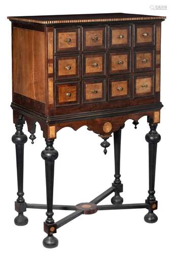 A fine Neoclassical cabinet on stand, H 140 - W 88 - D 52 cm