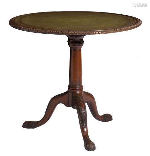 An English carved walnut tripod tilt top table, H 70 - ø 79 ...