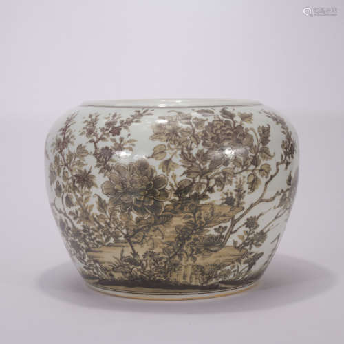 A Grisaille-painted 'floral' jar