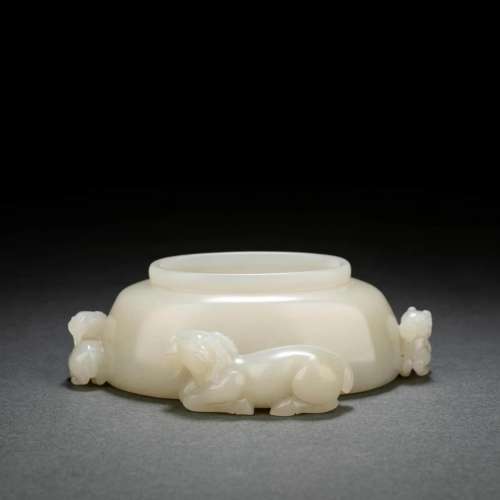 White Jade Three-Ram Brush Washer