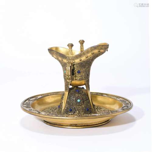 Gems Inlaid and Gilt Bronze Jue Cup