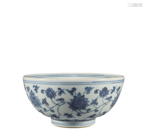 In the Ming Dynasty, there was a Kongming bowl with blue and...