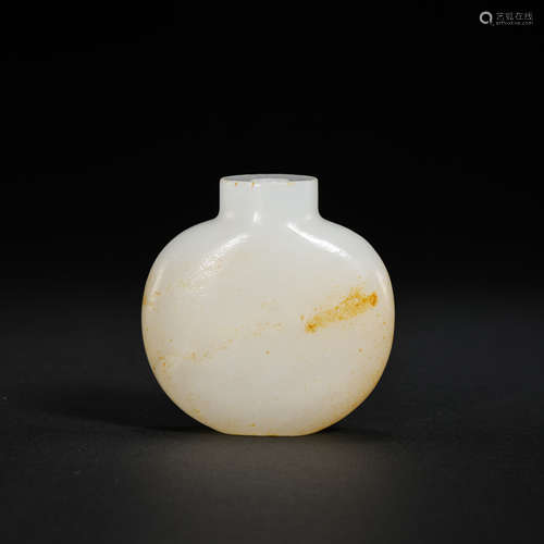 CHINESE QING DYNASTY HETIAN JADE SNUFF BOTTLE