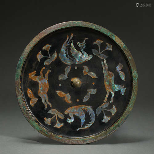 CHINESE TANG DYNASTY BRONZE MIRROR