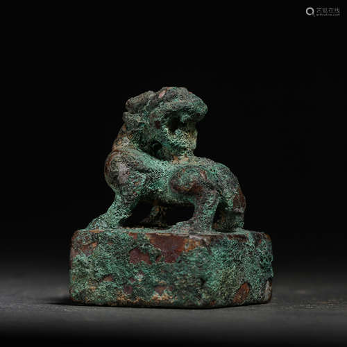 CHINESE HAN DYNASTY BRONZE LION SEAL