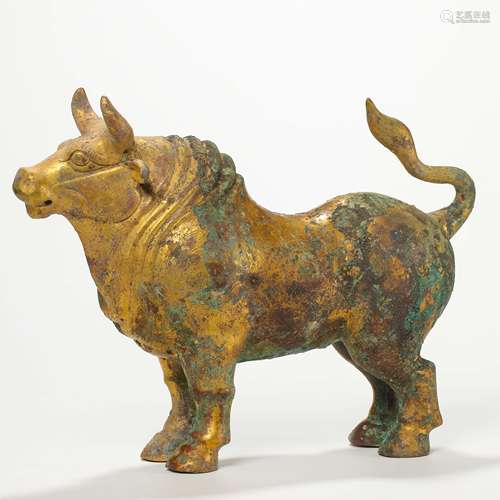 CHINESE TANG DYNASTY GILT BRONZE BULL