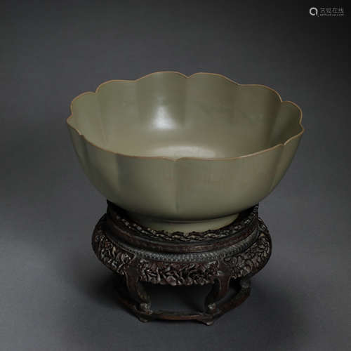 CHINESE SOUTHERN SONG DYNASTY YUE WARE FLOWER MOUTH BOWL QIN...