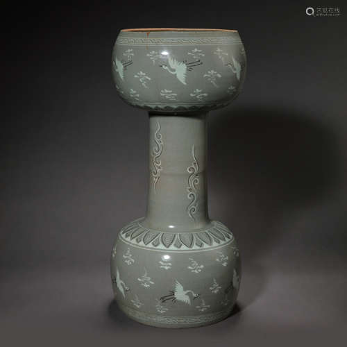 KOREAN ANCIENT CELADON DRUM