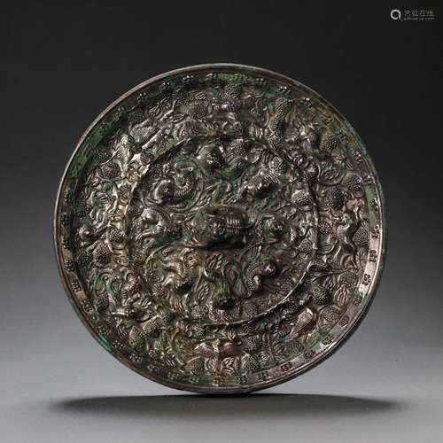 CHINESE TANG DYNASTY SEA BEAST BRONZE MIRROR