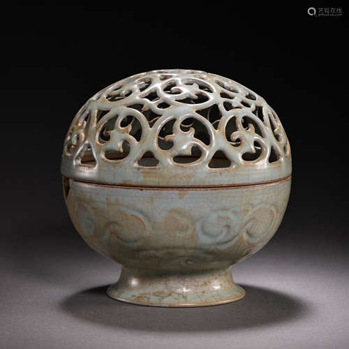 CELADON INCENSE BURNER, SOUTHERN SONG DYNASTY, CHINA (BROKEN...