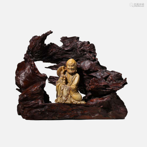 CHINESE QING DYNASTY SANDALWOOD STAND WITH A SHOUSHAN STONE ...