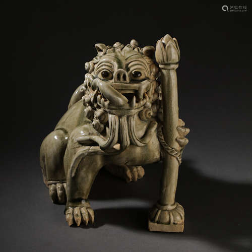 XIANGZHOU WARE CELADON GLAZED LION STATUE, THE SOUTHERN AND ...