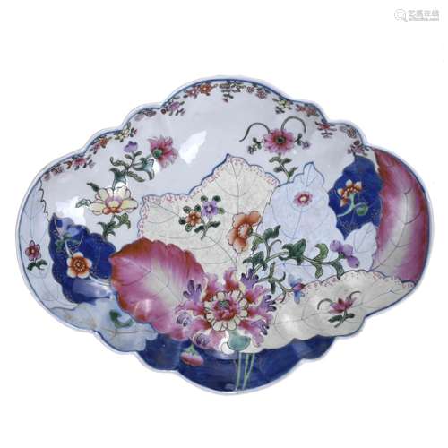 CHINESE PLATTER, 20TH CENTURY.