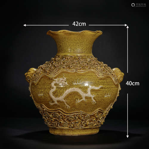 Ming Dynasty yellow glazed tiger can明代黄釉虎头罐