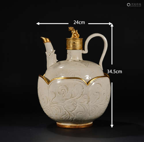 Set porcelain wrapped gold warm wine pot定瓷包金温酒壶