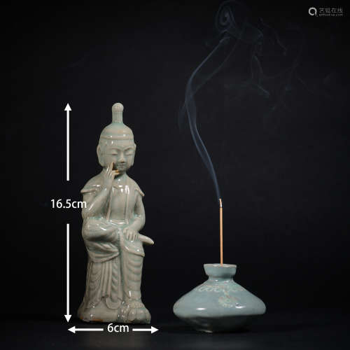 Goryeo celadon Kannon and incense sticks高丽青瓷观音和香插