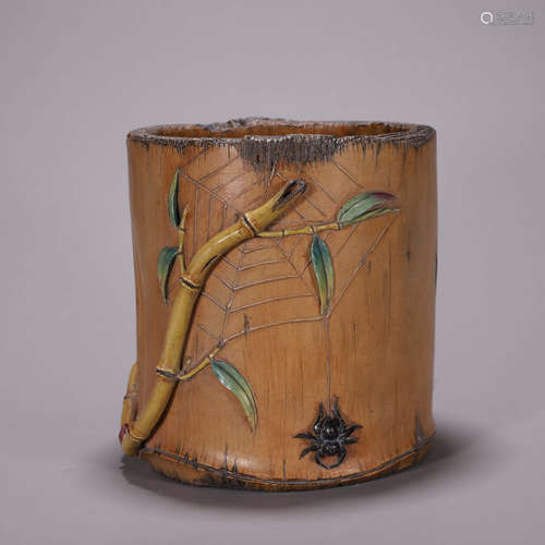 A bamboo patterned porcelain brush pot