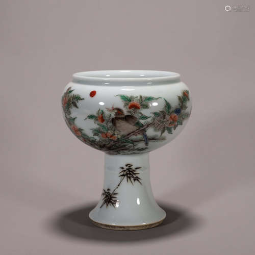 A famille rose bird and flower porcelain cup