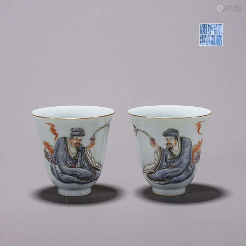 A pair of famille rose figure porcelain cups