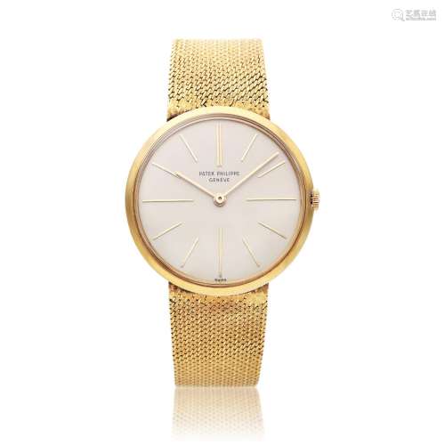 Reference 2590 Calatrava, A yellow gold bracelet watch, Circ...