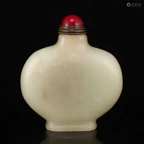 Chinese Natural Hetian Jade Snuff Bottle