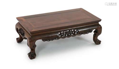 A Chinese hongmu Kang table, 19th century, 79 cm long, 43 cm...