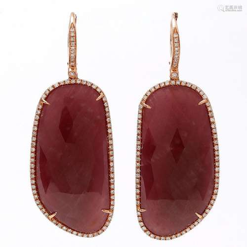 Corundum and diamonds pendant earrings.