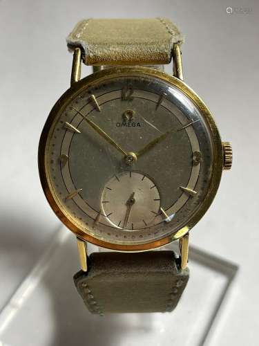 Omega Classic 18k vintage watch.