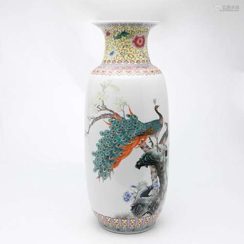 Chinese vase in "rose family" porcelain, second ha...