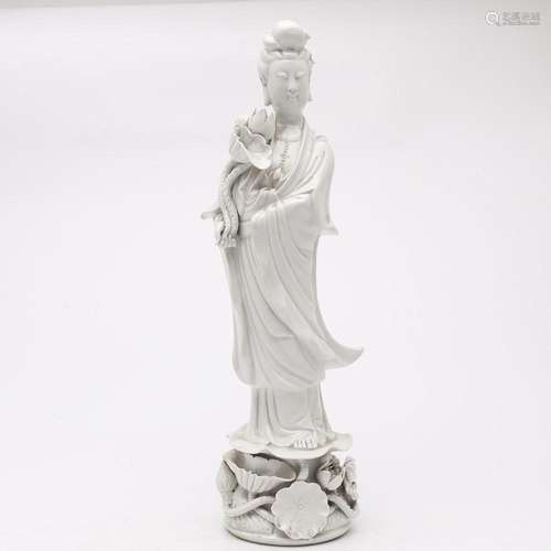 "Guanyin", Chinese sculpture in "Blanc de Chi...