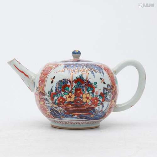 Chinese teapot in "Amsterdam's Bont" Indian Co...