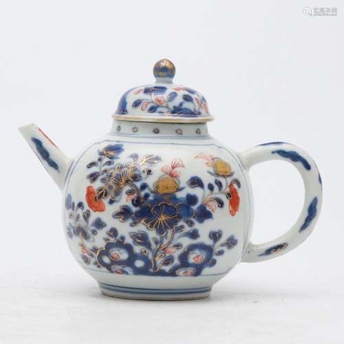 Chinese Kangxi teapot in porcelain, Imari style, 18th Centur...