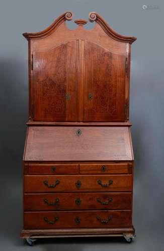 Catalan Charles III cabinet-bookcase in walnut with boxwood ...